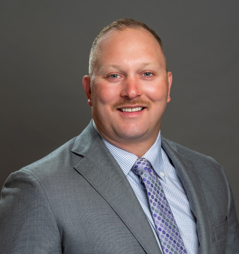 Corey Parton headshot